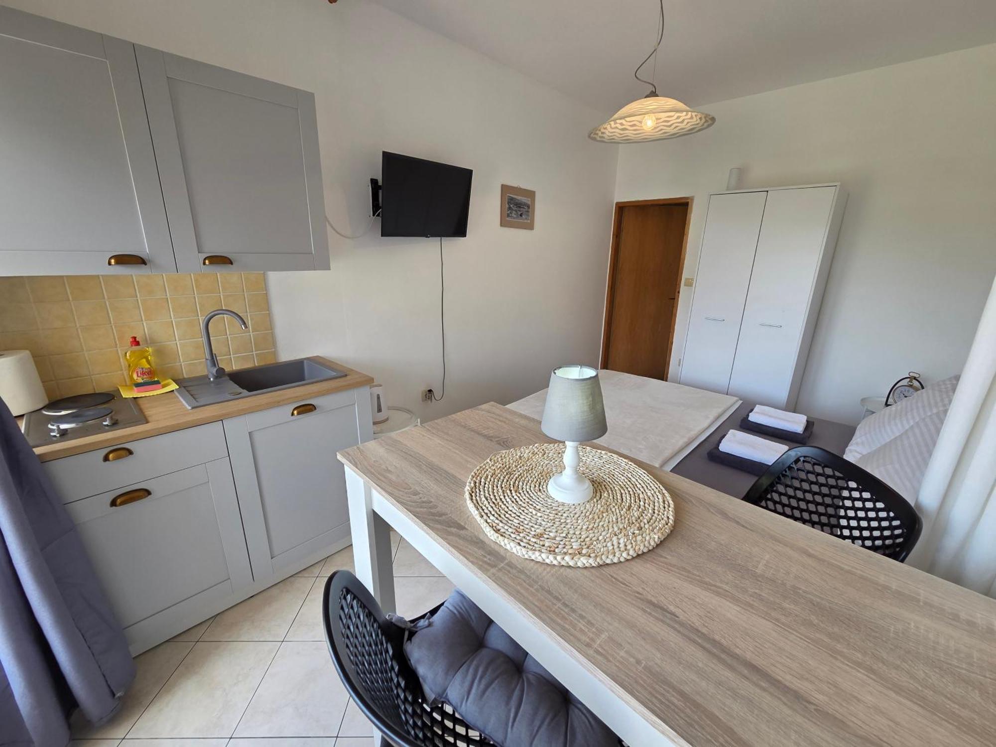 Apartments Leticia I Baška Extérieur photo