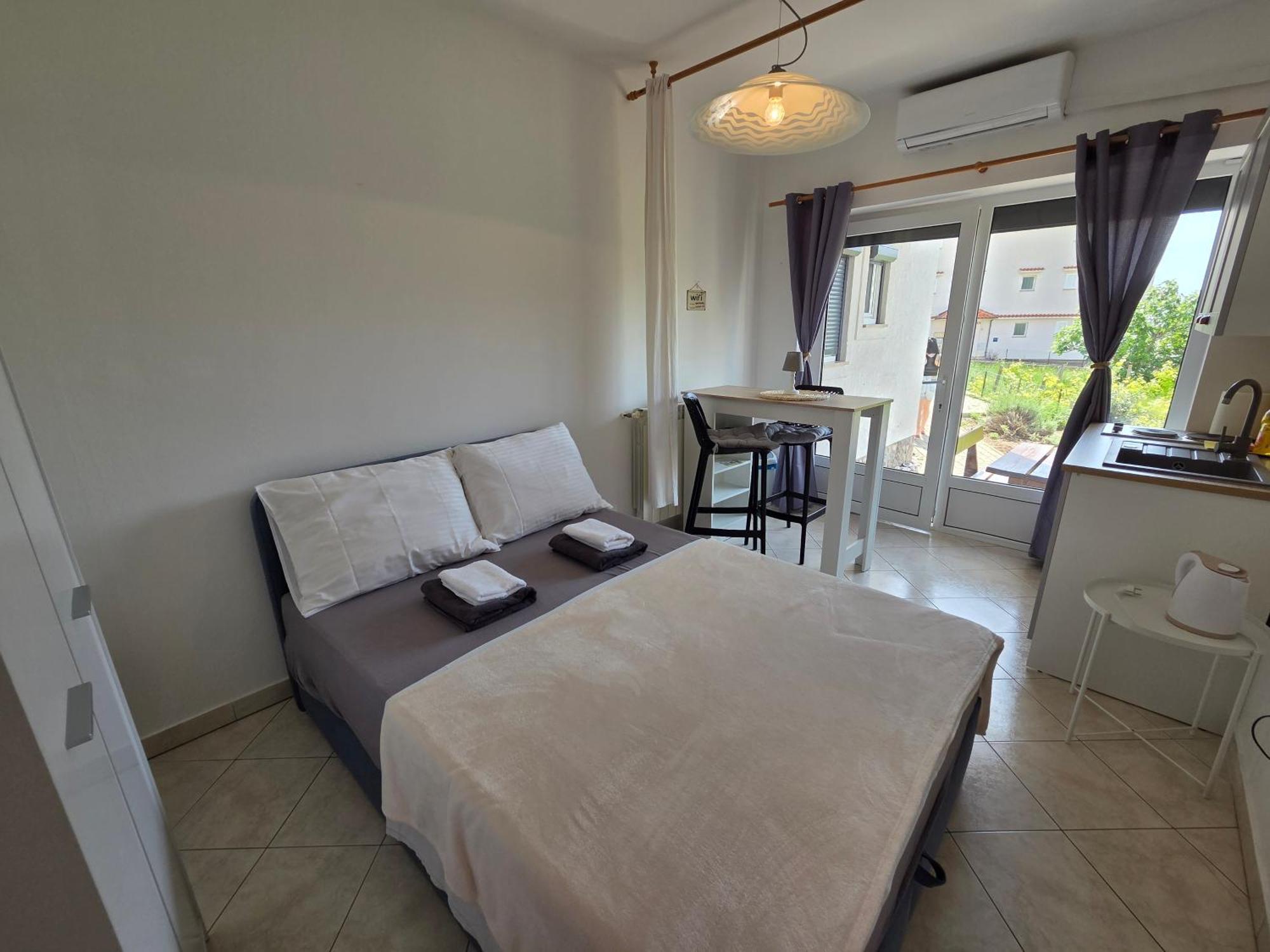 Apartments Leticia I Baška Extérieur photo